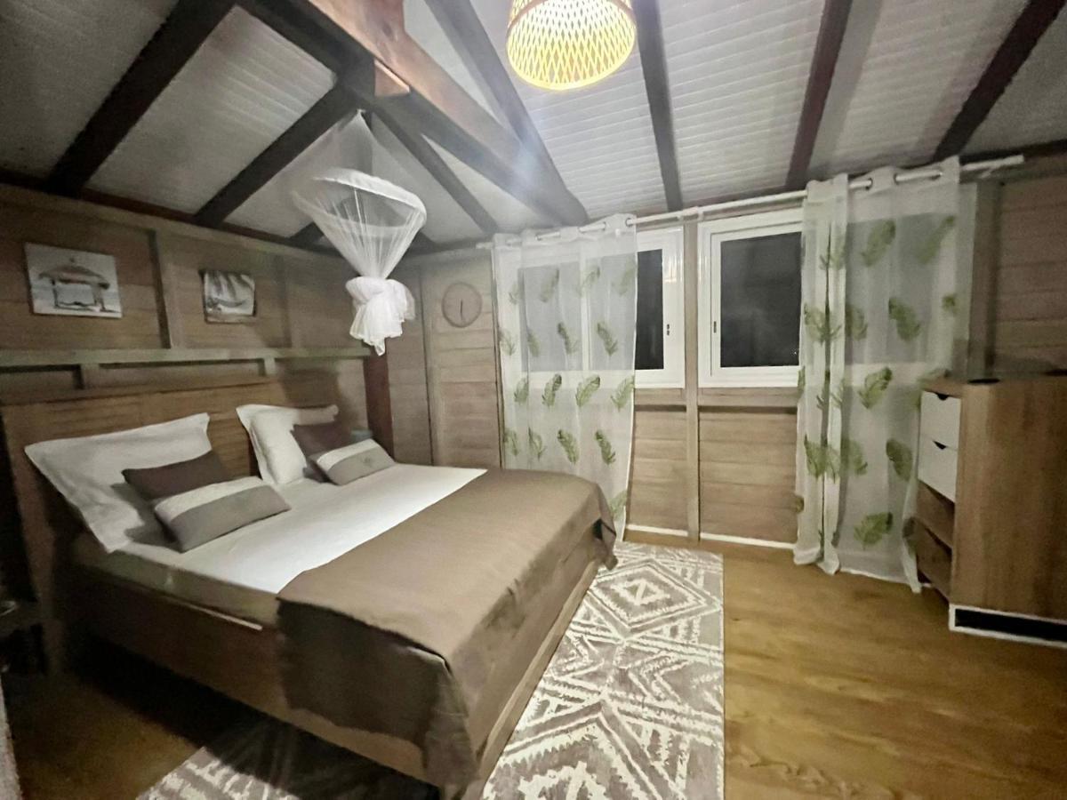 Mahogany Lodge - Oasis Cosy Rivière-Pilote Eksteriør bilde